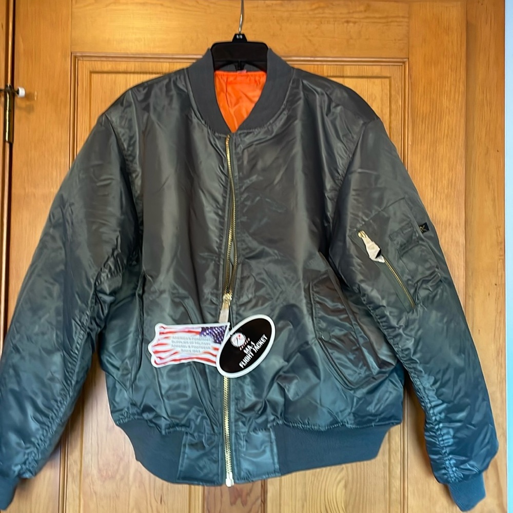Flight jacket